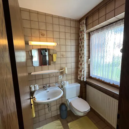 Haus Alpenblick فندق مبيت وإفطار *
